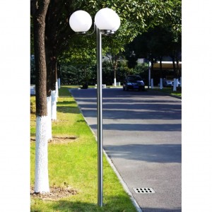 Poste de luz para jardim com 3 lâmpadas 220 cm H
