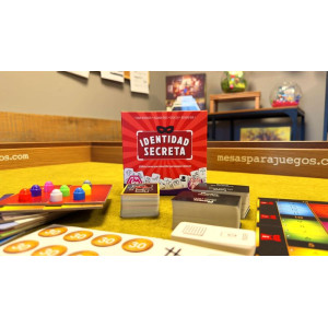 Juego de mesa IDENTIDAD SECRETA MINI pegi 10 H